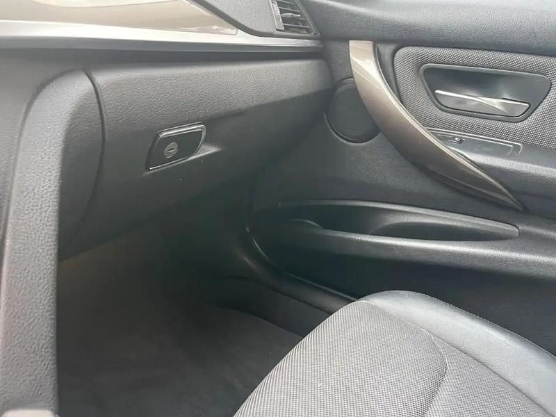 Beige Utilisé 2012 Peugeot 3008 Allure SUV | 4 990 € (Bon prix) - Image 1/4