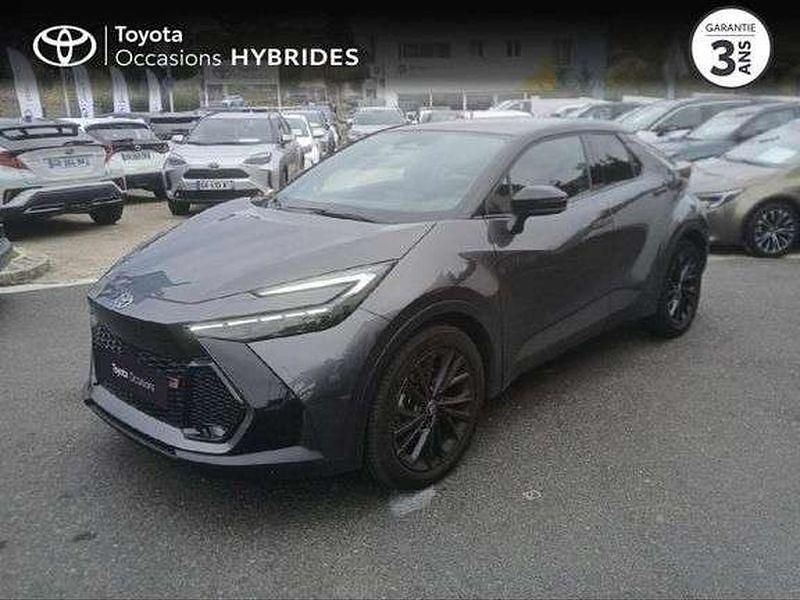 Utilisé 2025 Toyota C-HR Sport SUV | 38 990 € - Image 1/1