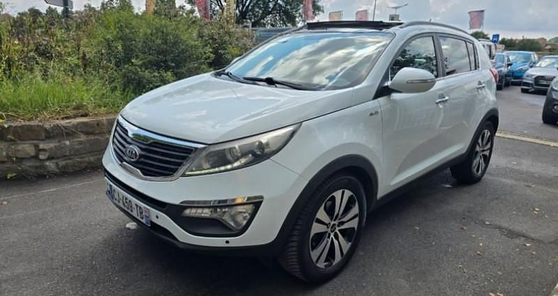 Blanc Utilisé 2012 Kia Sportage Premium SUV | 10 990 € (Prix juste) - Image 1/4