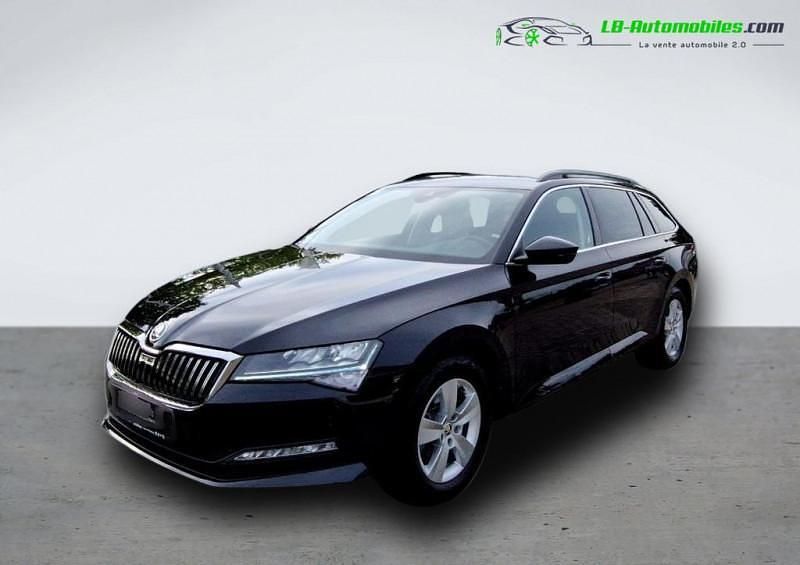 Utilisé 2024 Skoda Superb Break | 40 000 € (Prix juste) - Image 1/4
