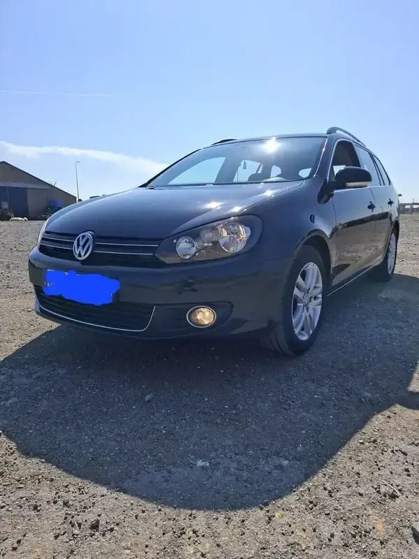Utilisé 2011 VW Golf VI Business Berline | 3 950 € (Prix juste) - Image 1/4