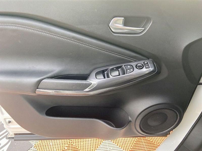 Occasion Nissan Juke N-Connecta 114 ch (83 kW) 2024 Blanc perle SUV