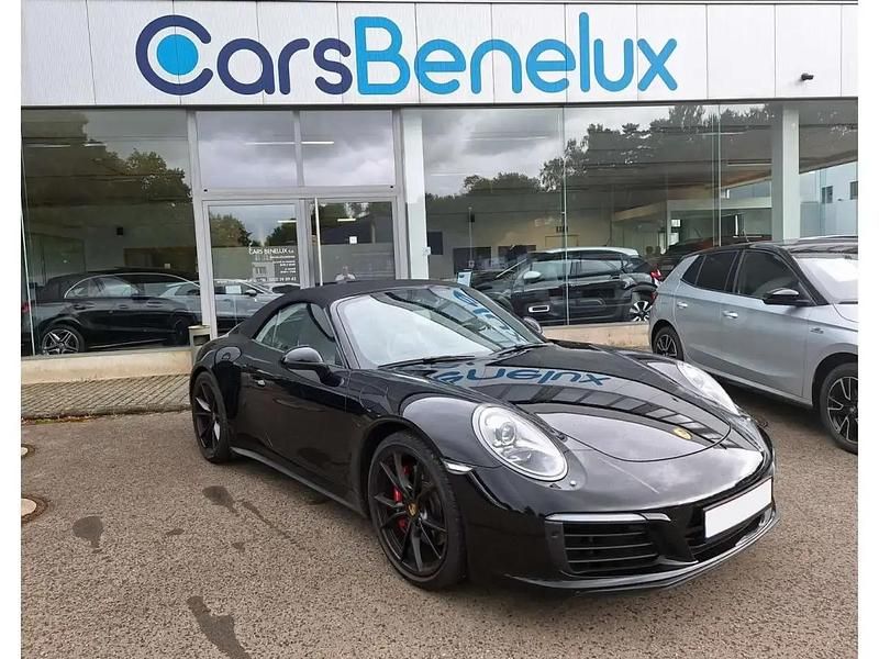 Noir Utilisé 2017 Porsche 911 Carrera 4S Cabriolet Cabriolet | 102 991 € - Image 1/4