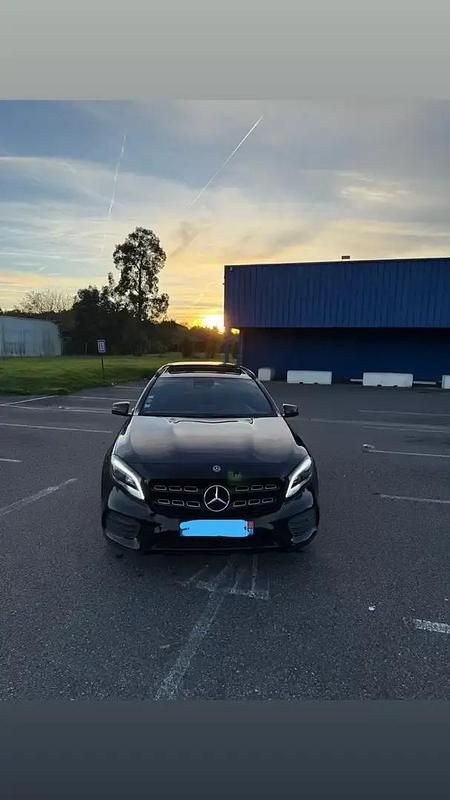 Utilisé 2018 Mercedes GLA250 SUV | 22 000 € - Image 1/4