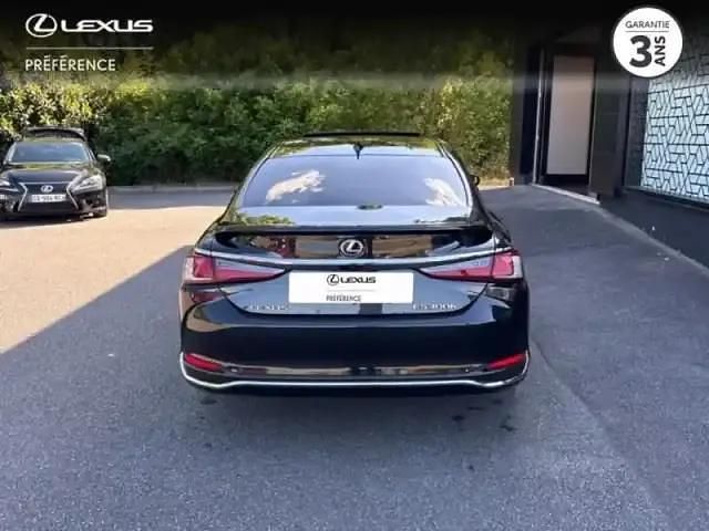 Occasion Lexus ES300H 178 ch (130 kW) 2024 Noir Berline