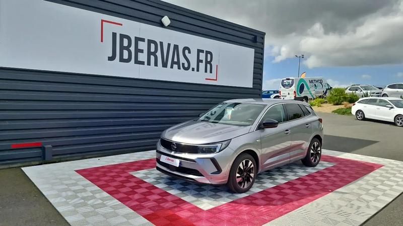 Utilisé 2022 Opel Grandland X Business SUV | 17 990 € (Prix juste) - Image 1/4