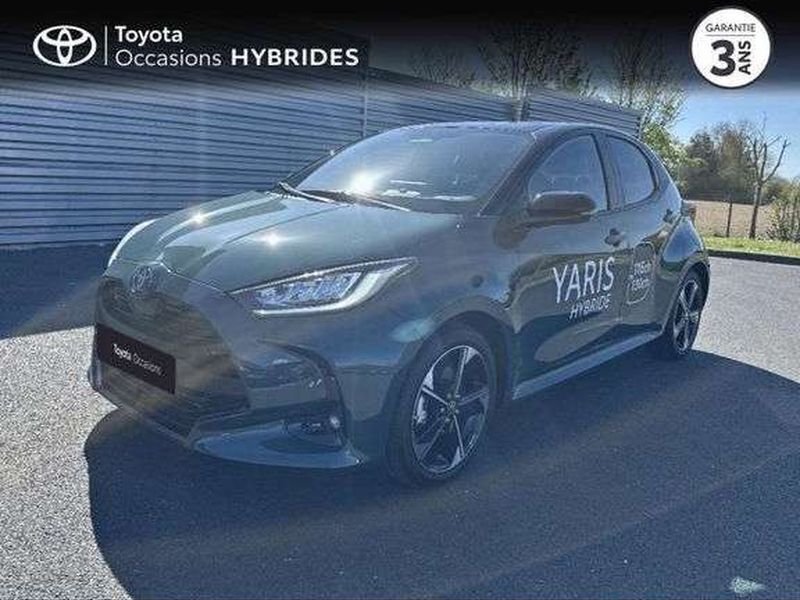 Nouvelle 2025 Toyota Yaris Hybrid Berline | 30 800 € (Prix assez cher) - Image 1/1