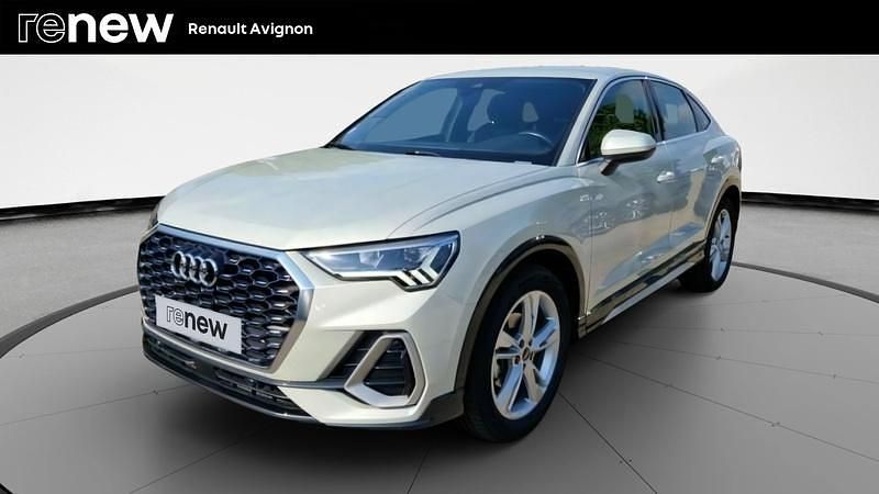 Blanc Utilisé 2022 Audi Q3 Sportback S-Line SUV | 34 999 € (Prix juste) - Image 1/4