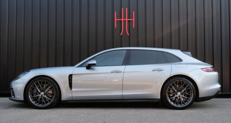 Utilisé 2018 Porsche Panamera 4 Sport Turismo Berline | 69 900 € - Image 1/4