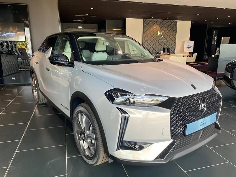 Blanc Nouvelle 2025 DS Automobiles DS3 Citadine | 34 490 € - Image 1/4
