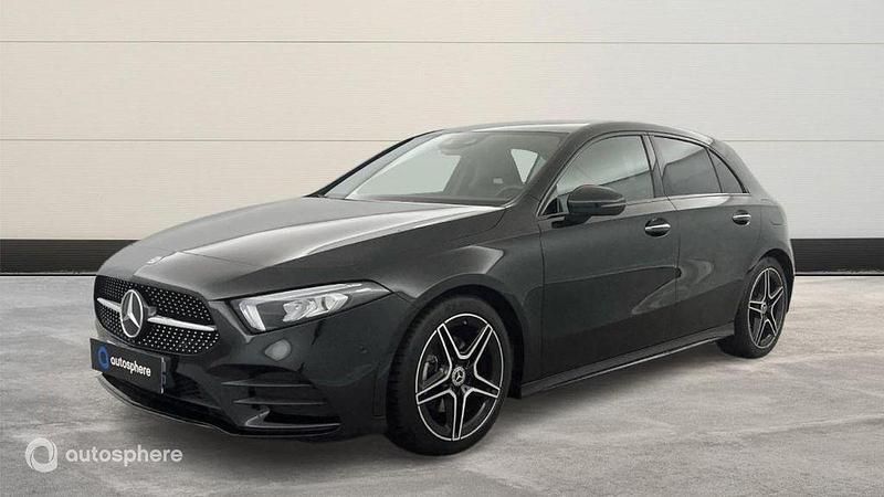 Noir Utilisé 2021 Mercedes A200 AMG line Berline | 30 199 € (Prix juste) - Image 1/4