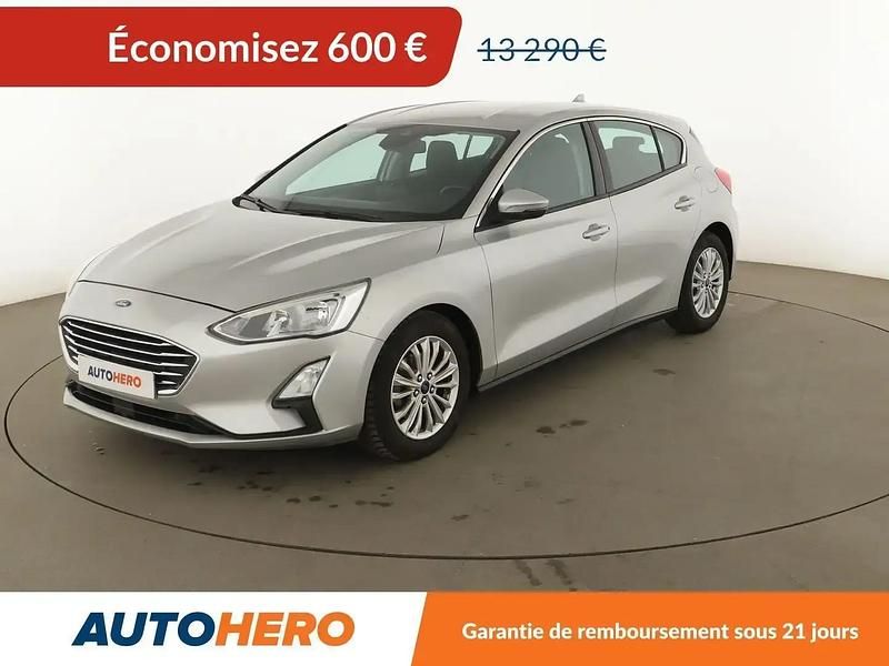 Gris Occasion 2019 Ford Focus Titanium Berline | 12 690 € (Bon prix) - Image 1/2