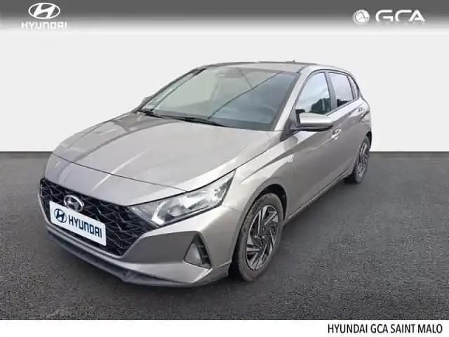 Gris Occasion 2022 Hyundai i20 Berline | 15 490 € (Bon prix) - Image 1/4