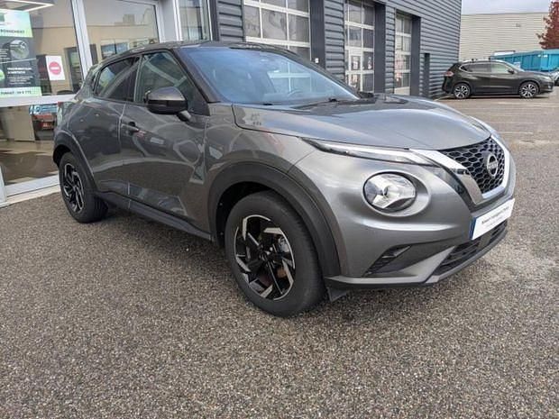 Gris Utilisé 2022 Nissan Juke N-Connecta SUV | 17 490 € (Prix juste) - Image 1/4