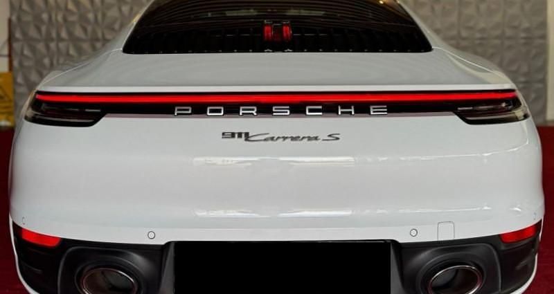 Image 3/4