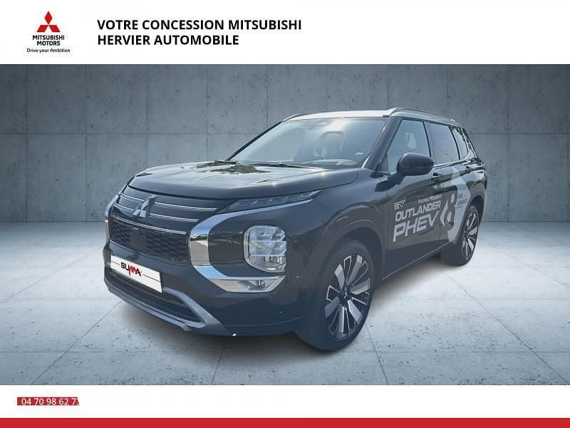 Nouvelle 2025 Mitsubishi Outlander SUV | 62 840 € - Image 1/4