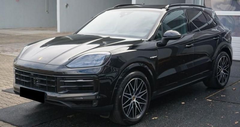 Utilisé 2024 Porsche Cayenne SUV | 108 990 € (Super prix) - Image 1/4