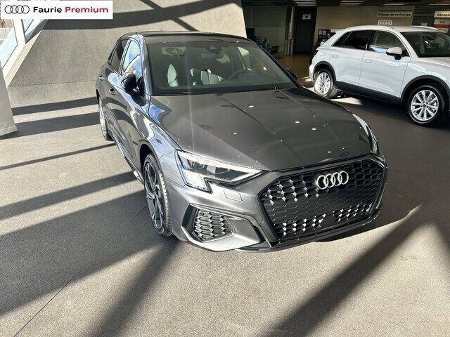 Gris daytona nacré Utilisé 2024 Audi A3 Sportback e-tron S-Line Berline | 42 990 € (Prix cher) - Image 1/4