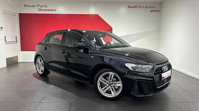 Noir mythe métallisé Utilisé 2022 Audi A1 Sportback S-Line Citadine | 28 980 € (Prix juste) - Image 1/4