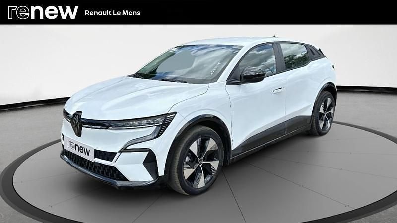 Blanc Utilisé 2022 Renault Mégane Equilibre Berline | 19 590 € (Prix juste) - Image 1/4