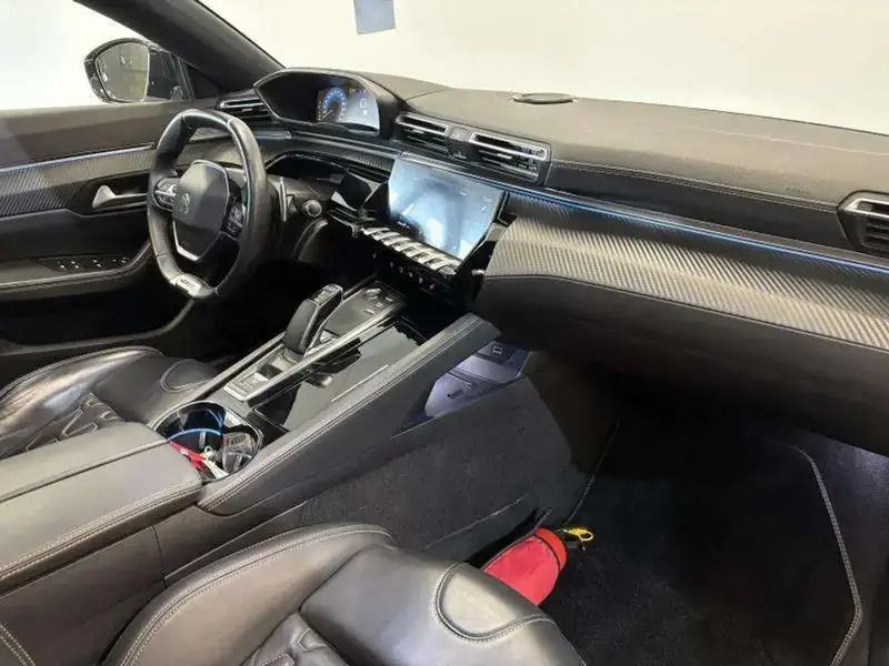 Image 2/4