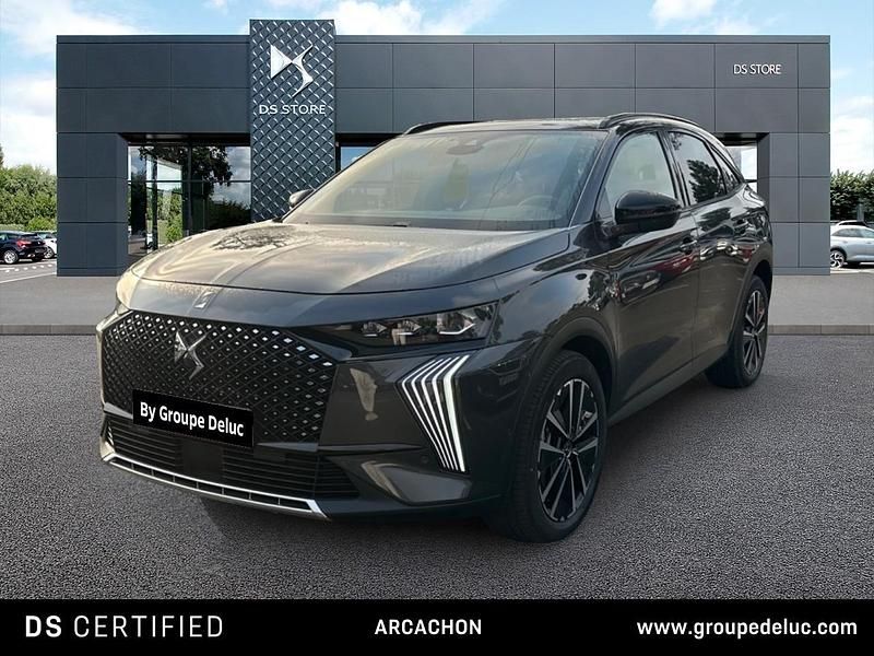 Gris Utilisé 2025 DS Automobiles DS7 Crossback SUV | 39 980 € (Prix juste) - Image 1/4
