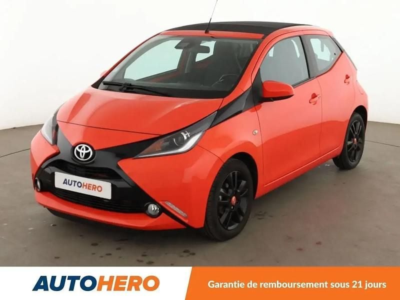 Orange Utilisé 2015 Toyota Aygo X-wave Citadine | 8 790 € (Bon prix) - Image 1/2