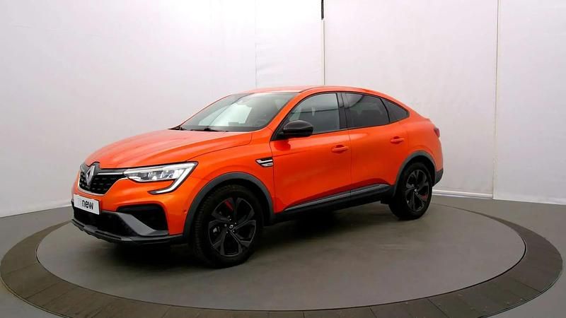 Orange Utilisé 2022 Renault Arkana R.S. SUV | 23 790 € (Prix juste) - Image 1/4
