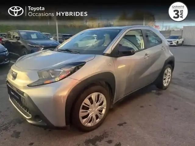 Gris minéral métallisé Occasion 2022 Toyota Aygo X SUV | 13 990 € (Prix juste) - Image 1/3
