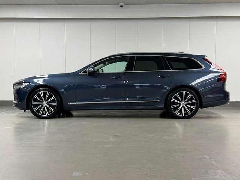 Occasion Volvo V90 Core 197 ch (144 kW) 2023 Bleu Break