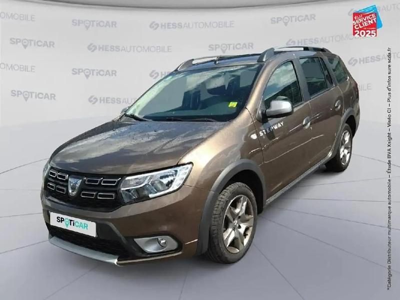 Brun Utilisé 2019 Dacia Logan Stepway Berline | 12 999 € - Image 1/4