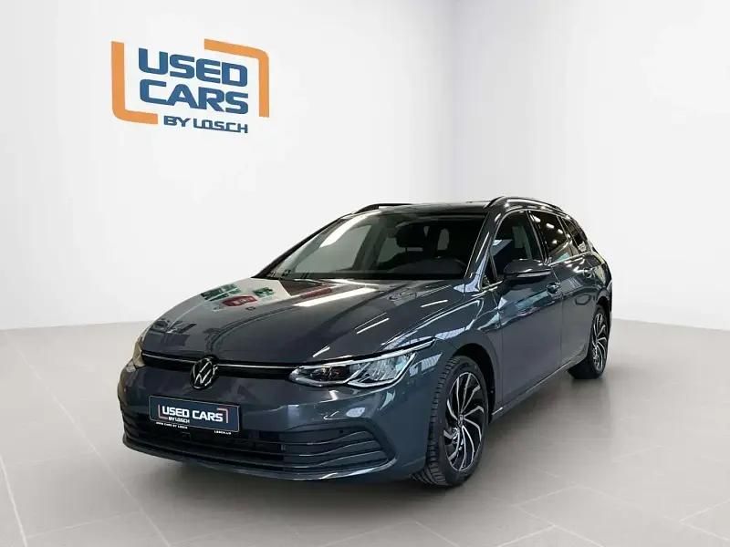 Argent Utilisé 2023 VW Golf VIII Life Break | 23 579 € (Bon prix) - Image 1/4