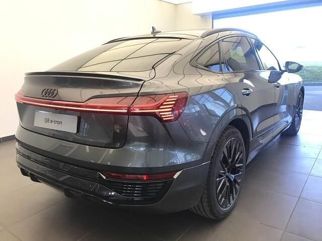 Occasion Audi Q8 Sportback e-tron S-Line 300 kW (408 ch) 2024 Gris daytona nacré SUV
