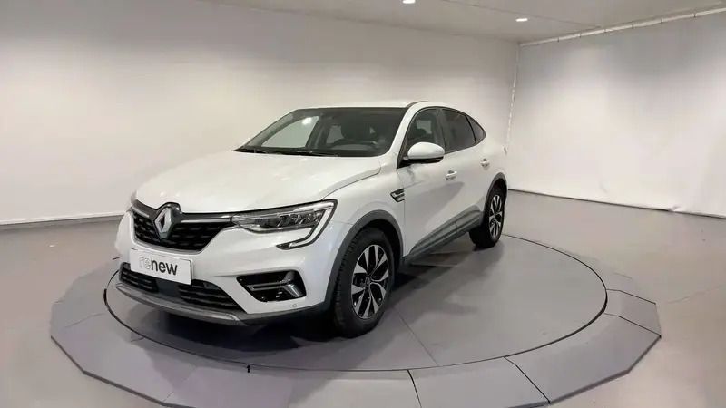 Blanc Utilisé 2024 Renault Arkana Equilibre SUV | 21 390 € (Bon prix) - Image 1/4