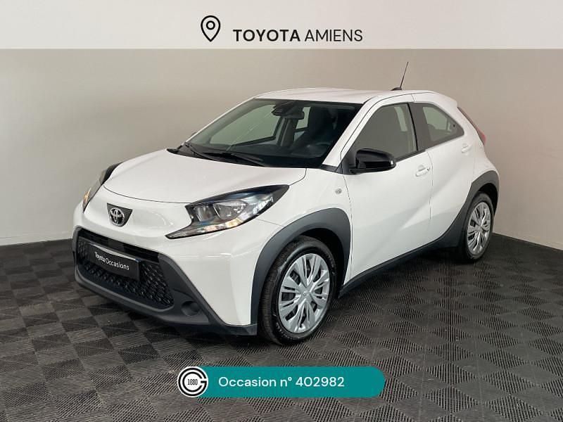 Blanc Utilisé 2023 Toyota Aygo X SUV | 17 290 € - Image 1/4