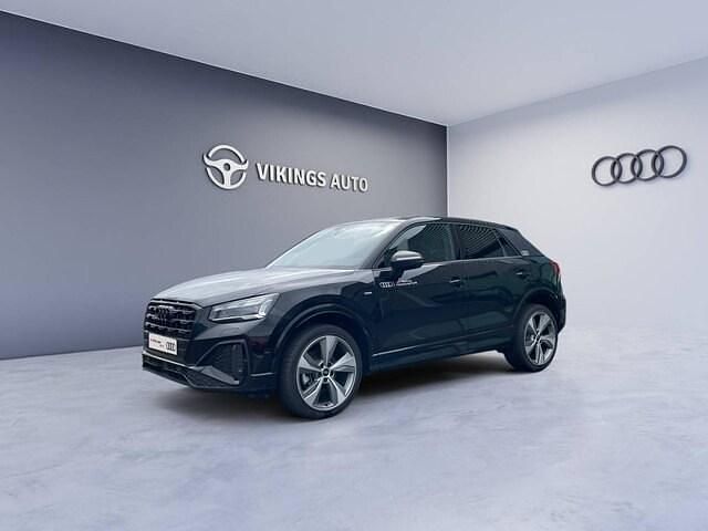Noir mythe métallisé Utilisé 2024 Audi Q2 S-Line SUV | 43 990 € - Image 1/4
