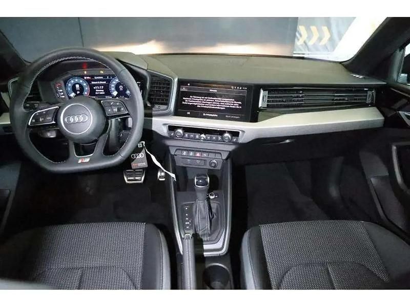 Occasion Audi A1 Sportback S-Line 116 ch (85 kW) 2024 Gris Citadine