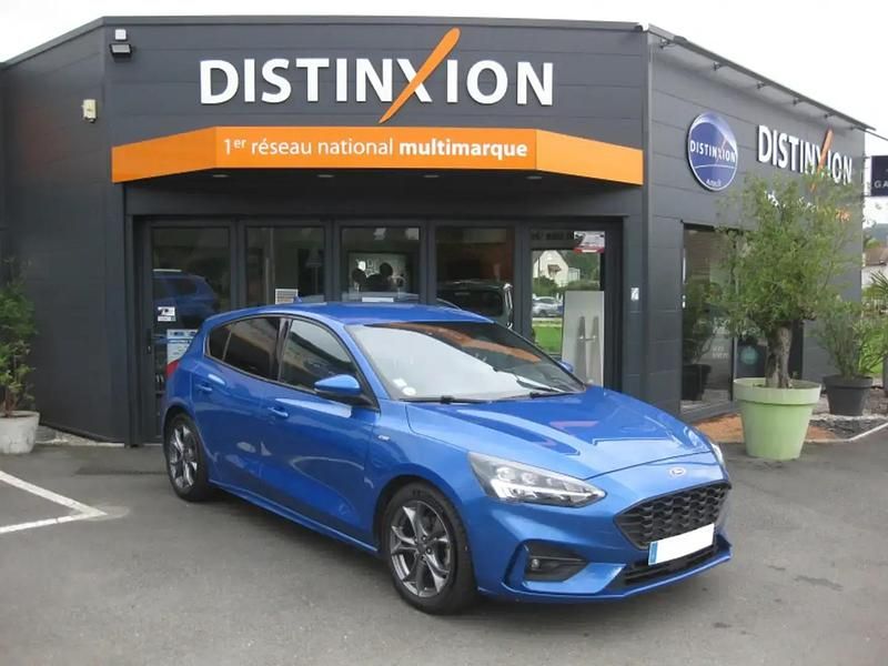 Bleu Utilisé 2020 Ford Focus ST-Line Berline | 21 200 € (Prix juste) - Image 1/4
