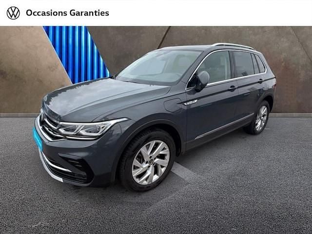 Utilisé 2023 VW Tiguan Elegance SUV | 33 649 € (Bon prix) - Image 1/3