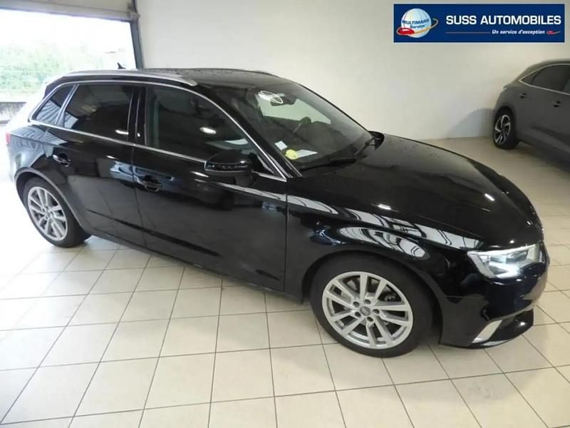 Noir Utilisé 2017 Audi A3 Sport Berline | 16 990 € (Prix juste) - Image 1/4