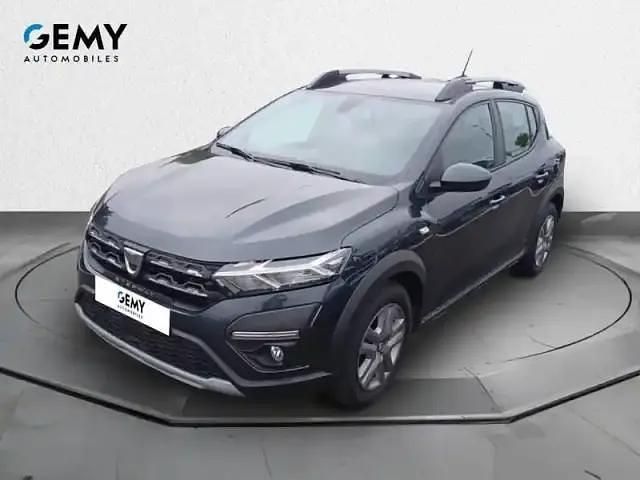 Gris comete Occasion 2022 Dacia Sandero Comfort Berline | 15 899 € (Prix assez cher) - Image 1/4