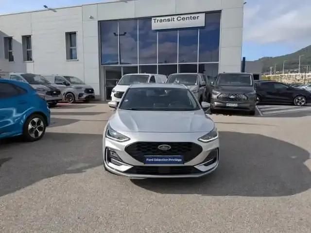 Occasion Ford Focus ST-Line 2023 Gris lunaire métallisé Berline