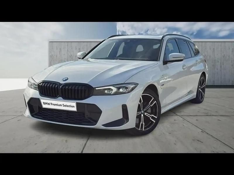 Blanc Occasion 2023 BMW 320 M Sport Break | 36 900 € (Prix juste) - Image 1/4