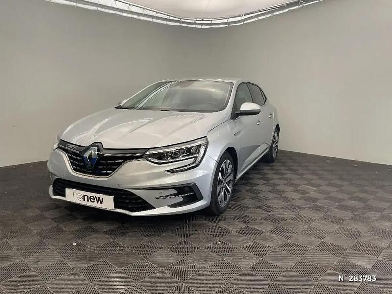 Gris Utilisé 2023 Renault Mégane IV Techno Berline | 20 490 € (Prix juste) - Image 1/4