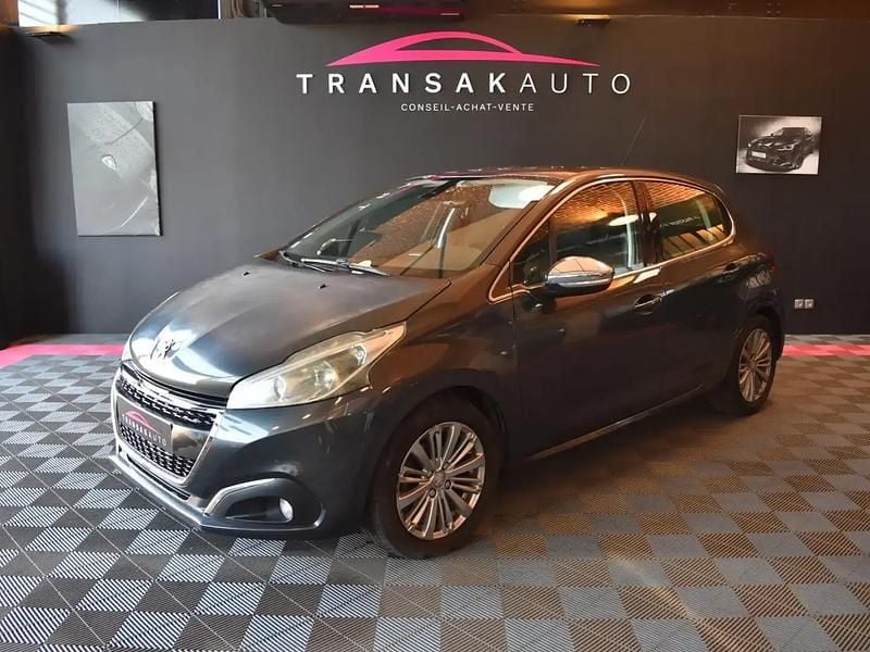 Gris Occasion 2015 Peugeot 208 Allure Citadine | 5 990 € (Bon prix) - Image 1/4