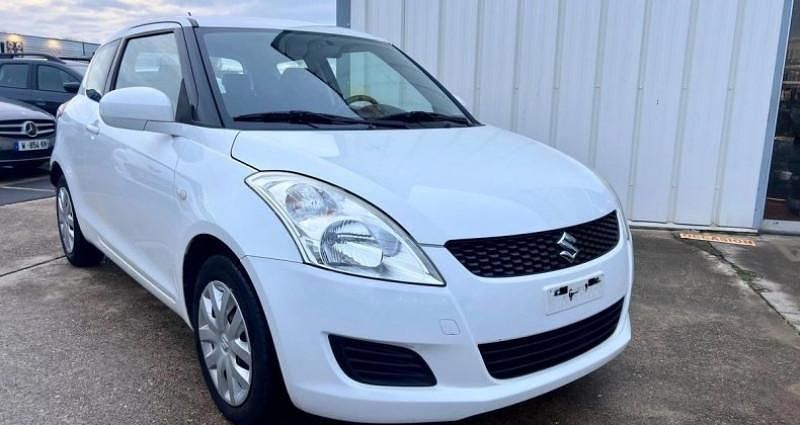 Occasion Suzuki Swift 95 ch (69 kW) 2013 Blanc Citadine