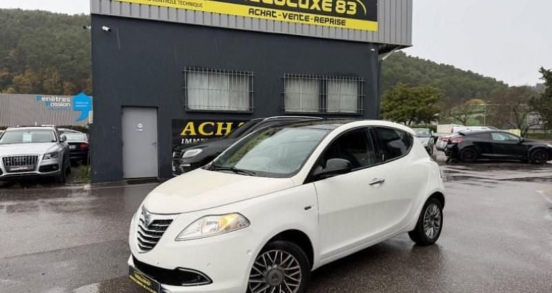 Occasion Lancia Ypsilon 85 ch (62 kW) 2012 Citadine