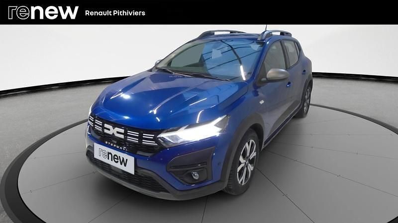 Bleu Occasion 2023 Dacia Sandero Expression Citadine | 15 900 € (Prix assez cher) - Image 1/4