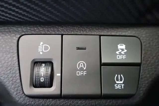 Occasion Kia Stonic GT-Line 120 ch (88 kW) 2024 Bleu SUV