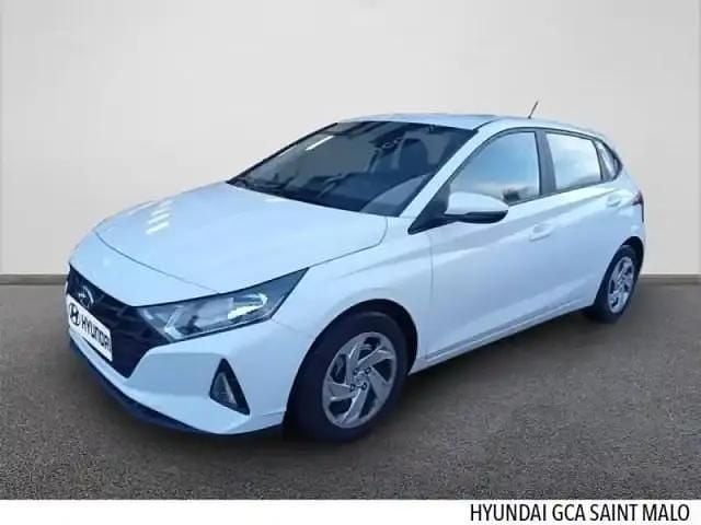 Polar white Occasion 2023 Hyundai i20 Berline | 14 490 € (Bon prix) - Image 1/4